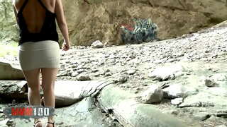 Geile vrouwen die wachten op hun kans om geneukt te worden