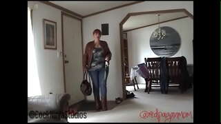 Βήμα Μητέρα Κάνει Το Γιο Της Να Παρακολουθήσουν Την Αυνανίζονται Trailer