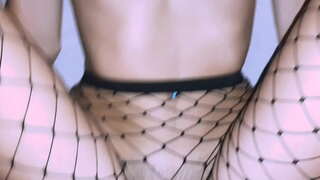 קאָלעגע באַרען גרויס האָן אין די פינצטערניש