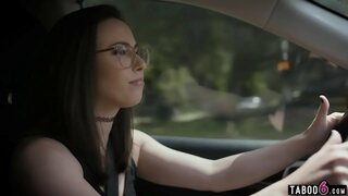 ���ेसी कॅलव्हर्ते यांच्या नेतृत्वाखाली अन्वेषण करण्यासाठी गेले